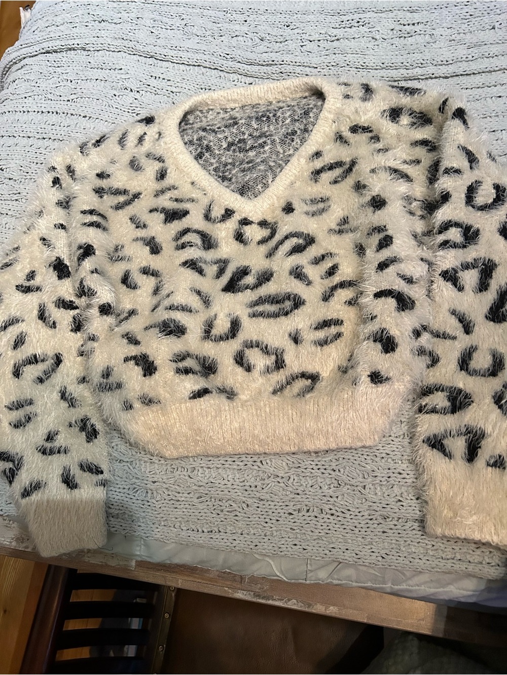 Ivory Leopard-Print Fuzzy V-Neck Sweater - Women